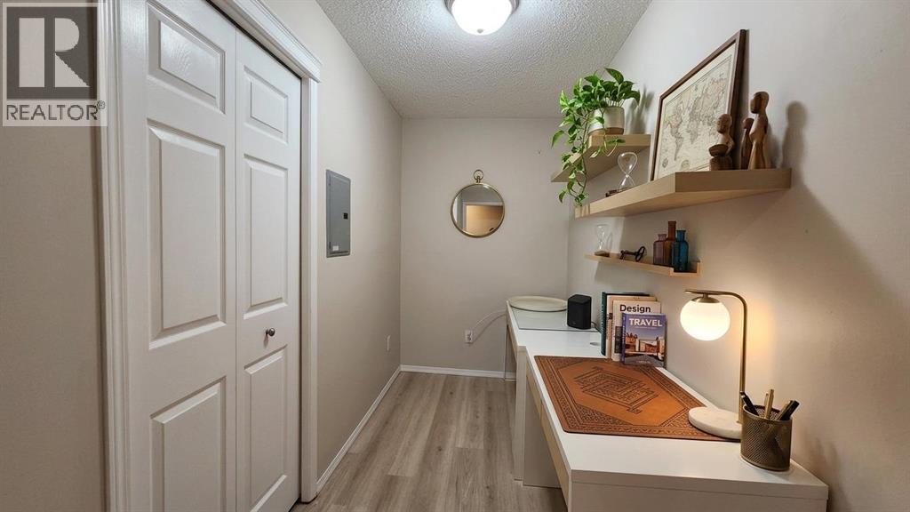 1104, 70 Panamount Drive Nw, Calgary, Alberta  T3K 6K3 - Photo 11 - A2317390