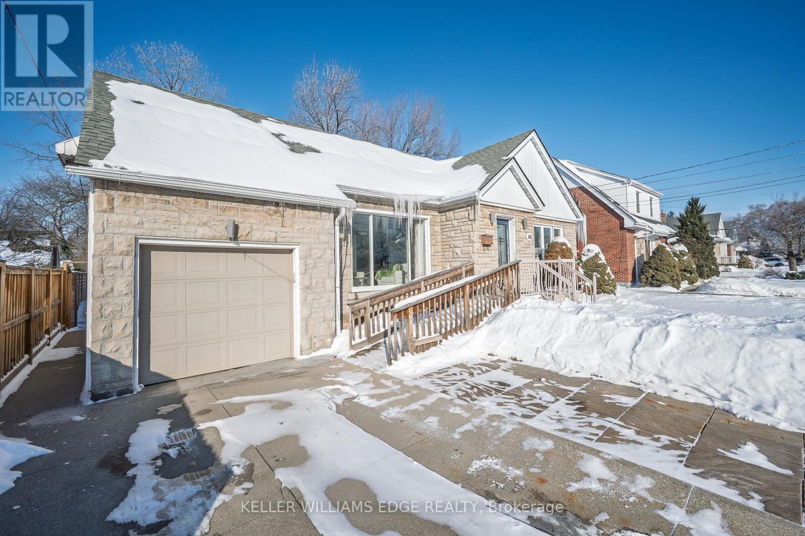 60 West 1st Street, Hamilton, Ontario  L9C 3C3 - Photo 4 - X13234768