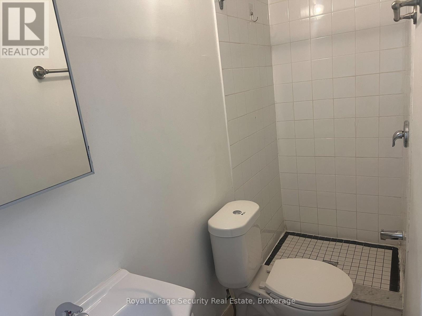 691 Barton Street E, Hamilton, Ontario  L8L 3A5 - Photo 6 - X13234810