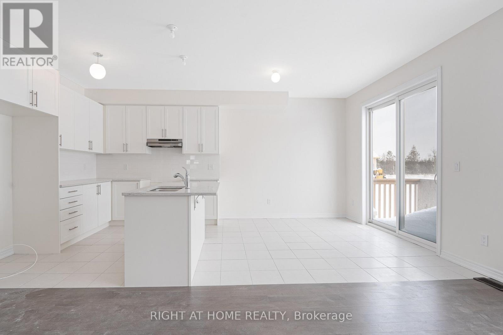 12 Larissa Park Drive, Quinte West, Ontario  K0L 1L0 - Photo 3 - X13234880