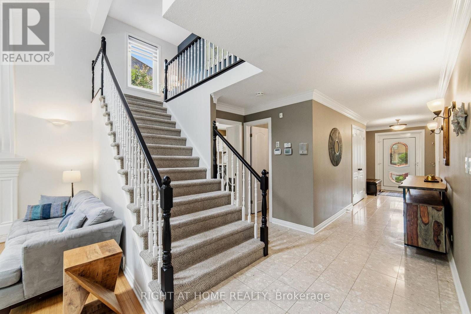 21 Francis Creek Boulevard, St. Catharines, Ontario  L2W 1B1 - Photo 11 - X13234898