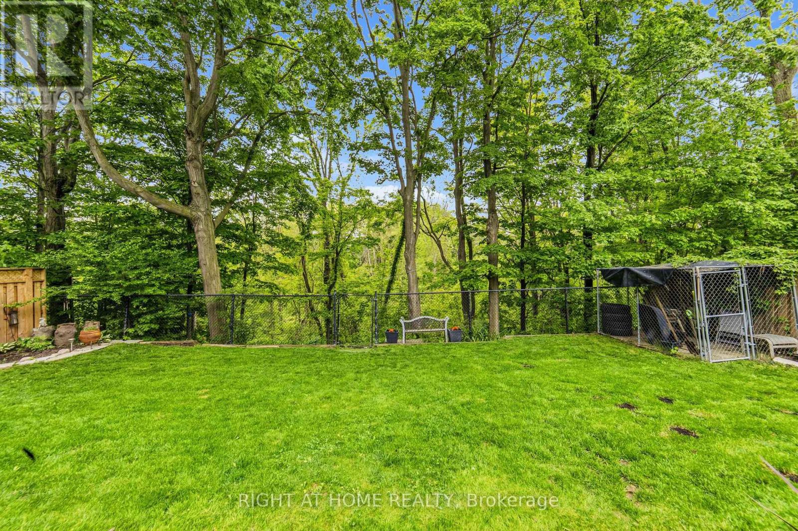 21 Francis Creek Boulevard, St. Catharines, Ontario  L2W 1B1 - Photo 46 - X13234898