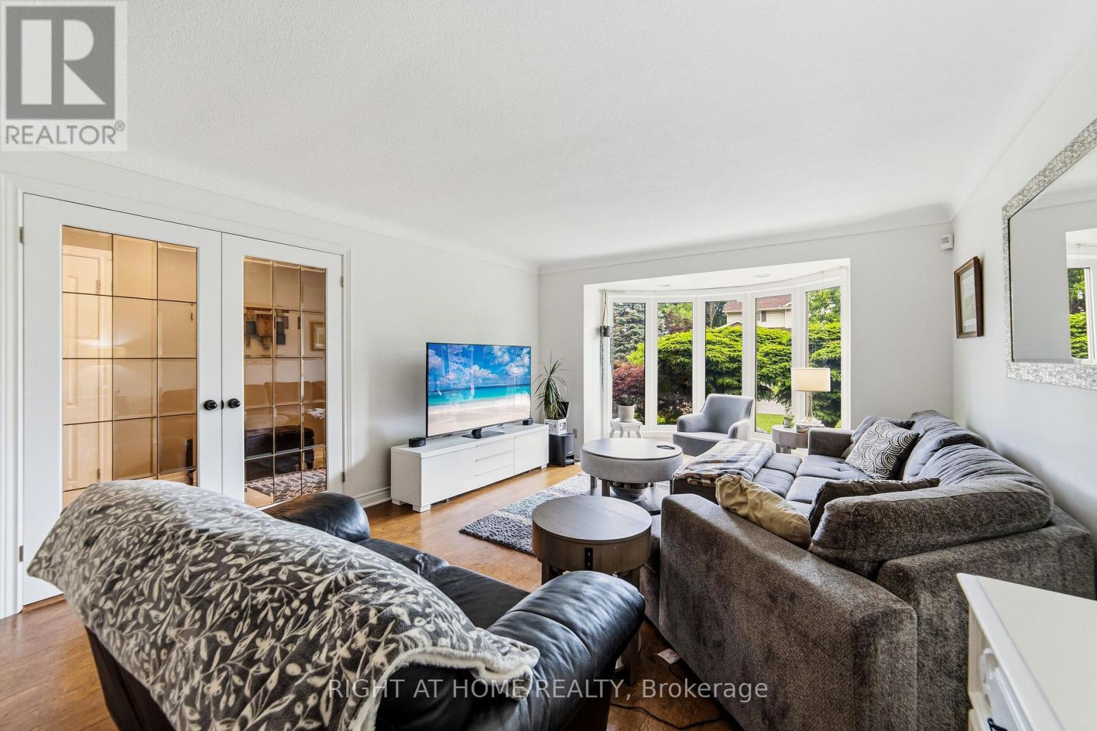21 Francis Creek Boulevard, St. Catharines, Ontario  L2W 1B1 - Photo 7 - X13234898