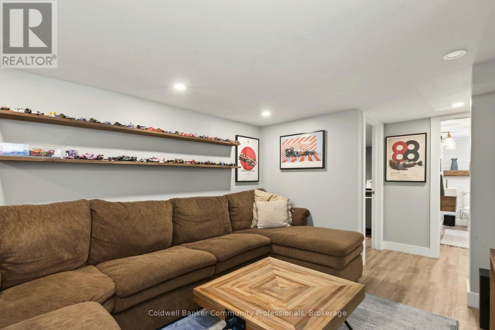 50 East 36th Street, Hamilton, Ontario  L8V 3Y9 - Photo 22 - X13235124