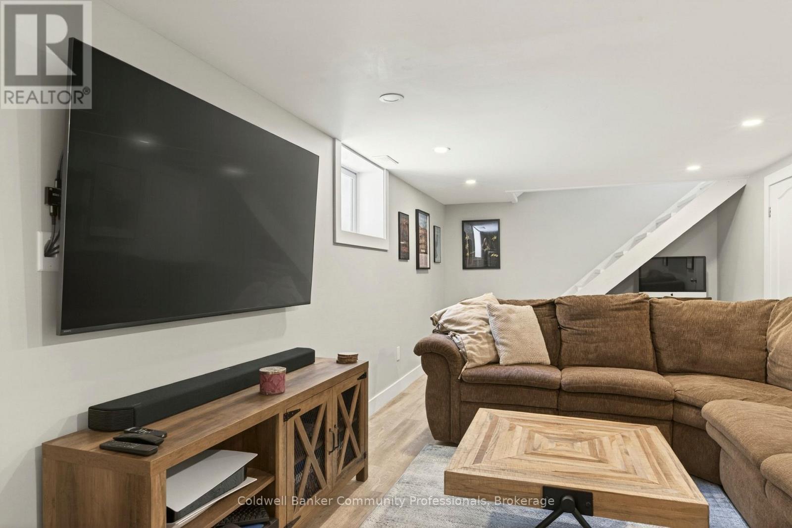 50 East 36th Street, Hamilton, Ontario  L8V 3Y9 - Photo 24 - X13235124