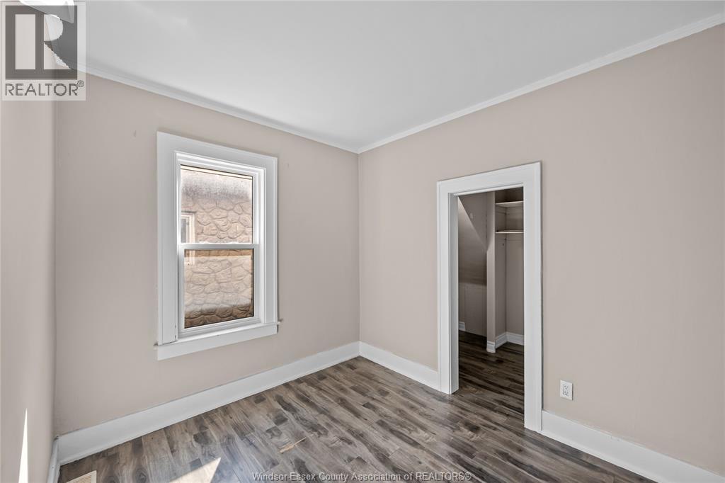 1154 Elm Unit# Main, Windsor, Ontario  N9A 5H9 - Photo 11 - 26012894