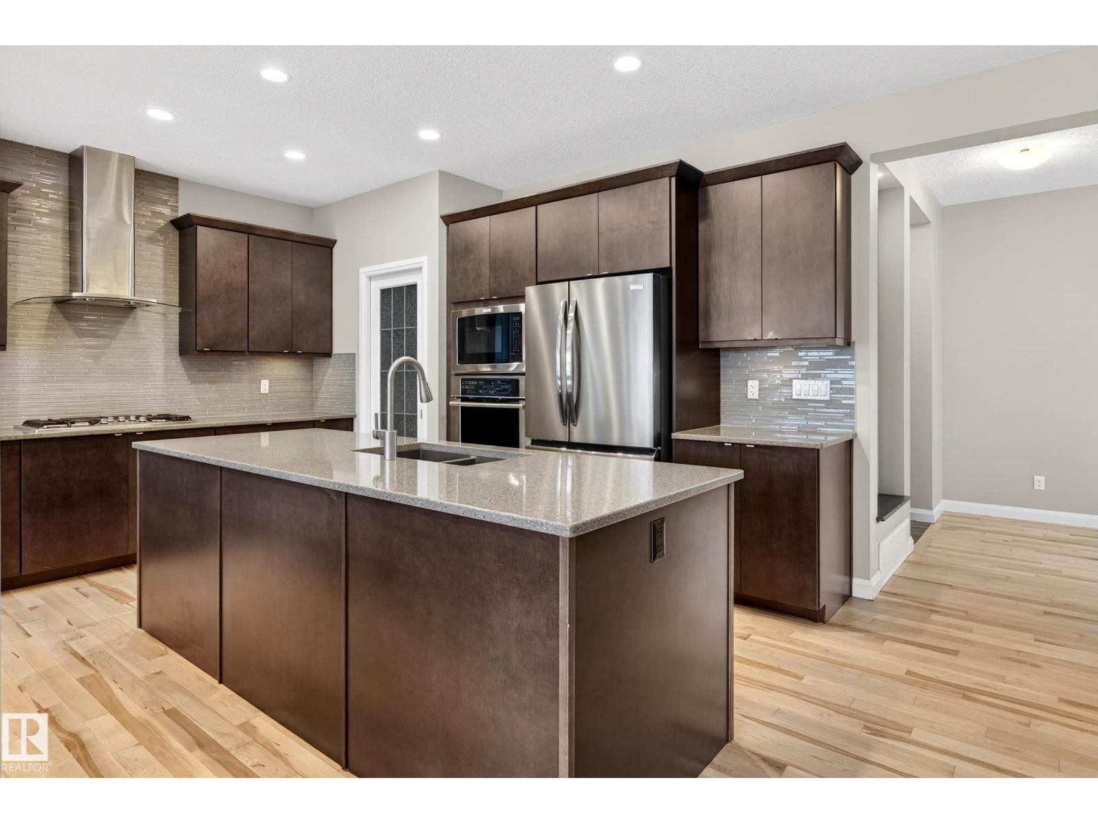 17838 60a St Nw, Edmonton, Alberta  T5Y 3T2 - Photo 9 - E4491084