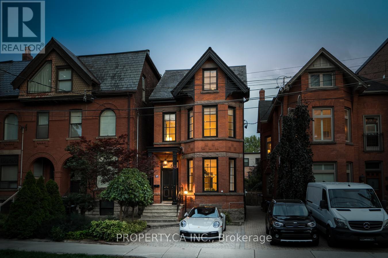 43 Bernard Avenue, Toronto, Ontario  M5R 1R3 - Photo 1 - C13235110