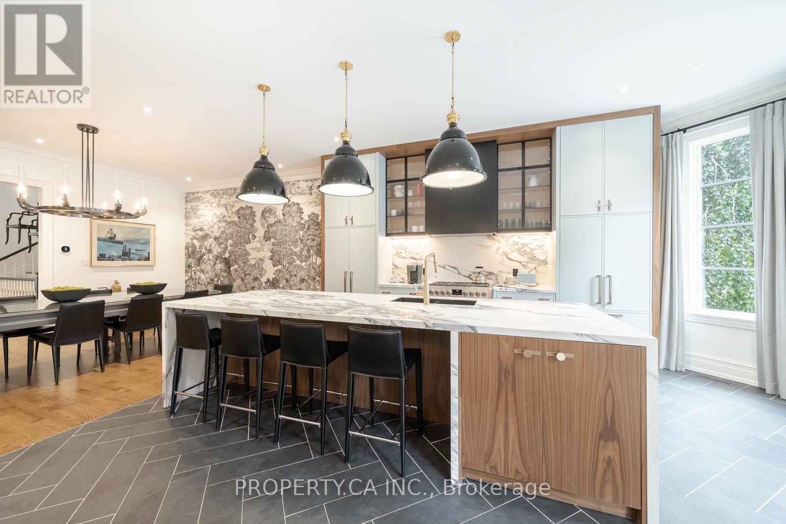 43 Bernard Avenue, Toronto, Ontario  M5R 1R3 - Photo 11 - C13235110