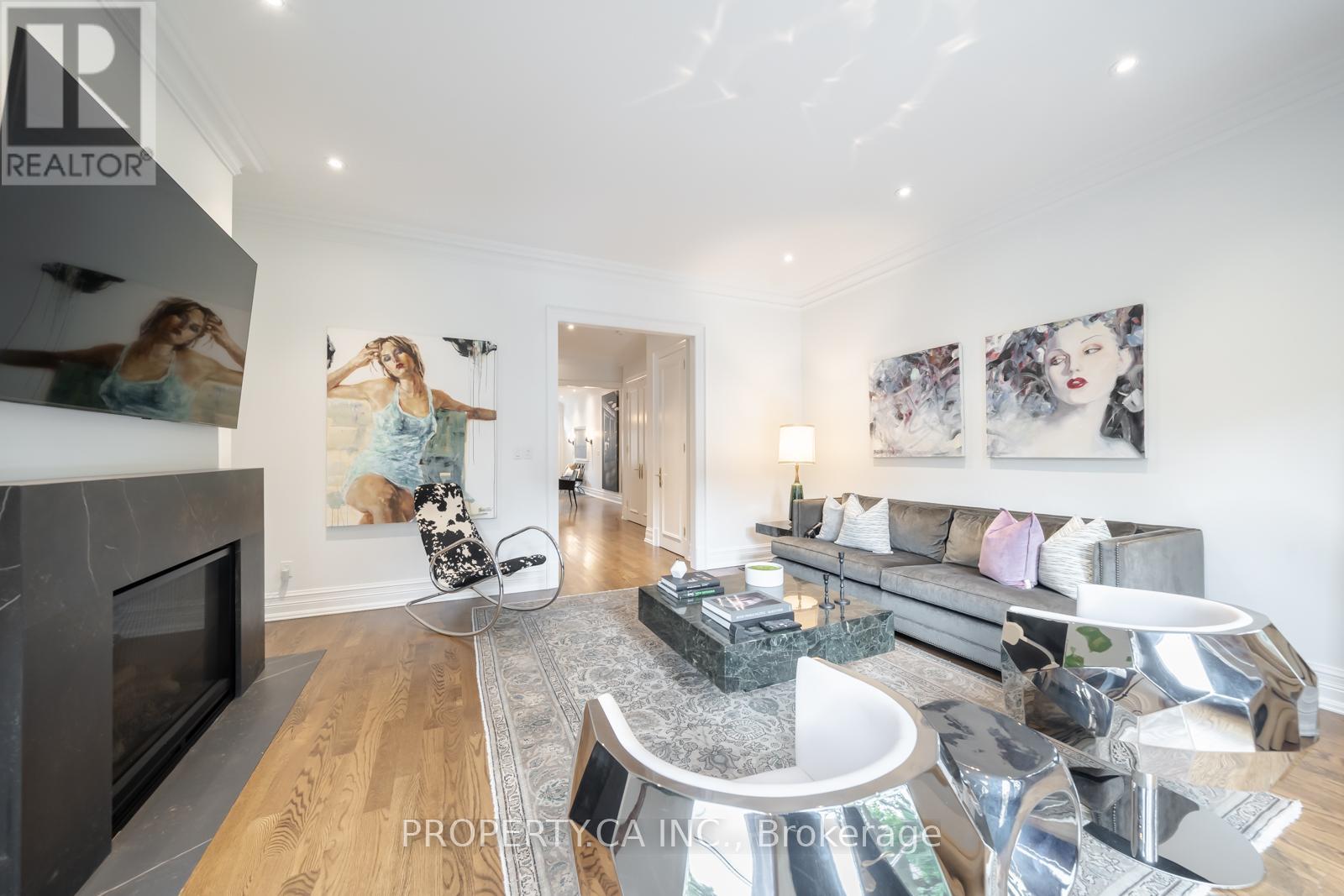 43 Bernard Avenue, Toronto, Ontario  M5R 1R3 - Photo 14 - C13235110