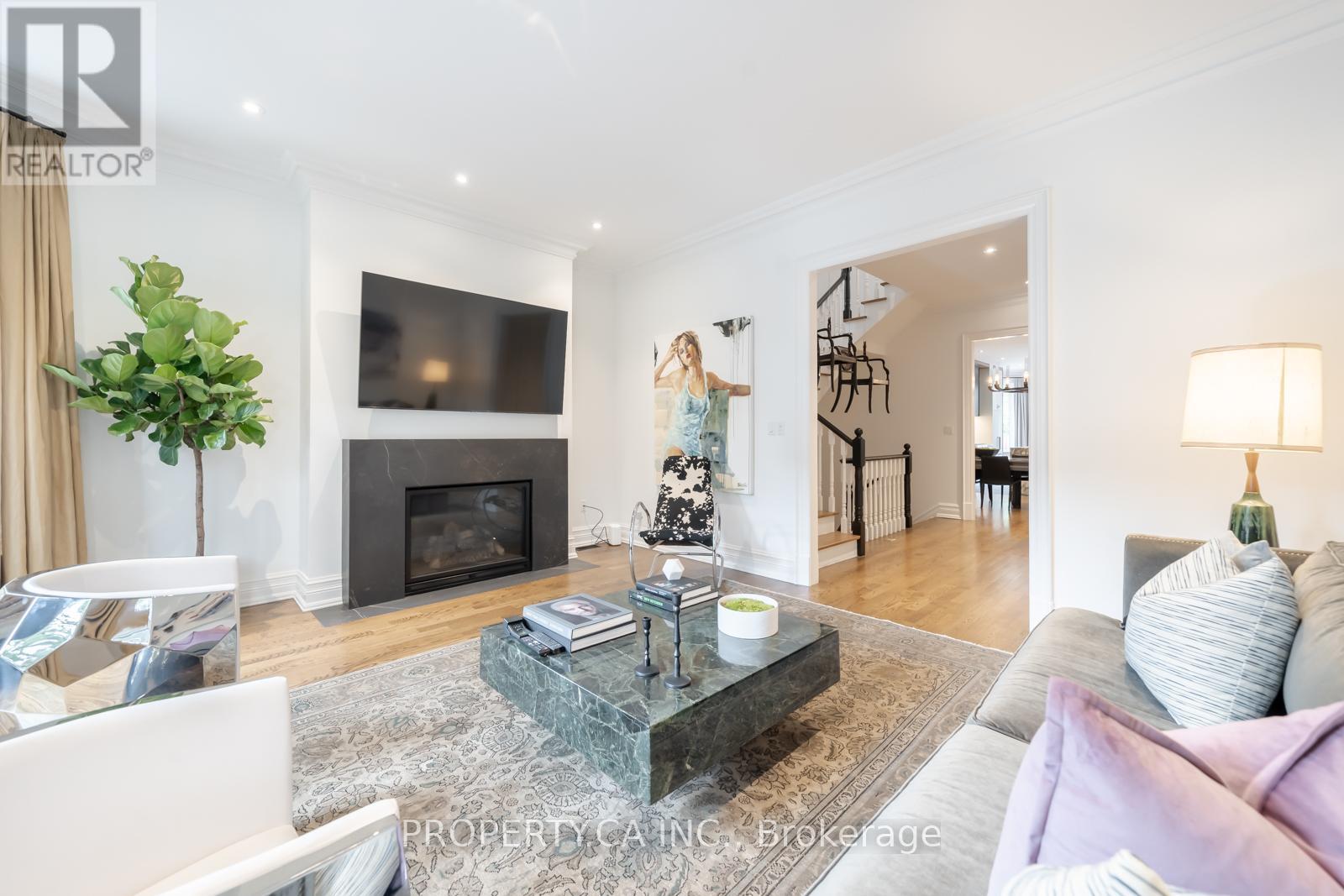 43 Bernard Avenue, Toronto, Ontario  M5R 1R3 - Photo 15 - C13235110