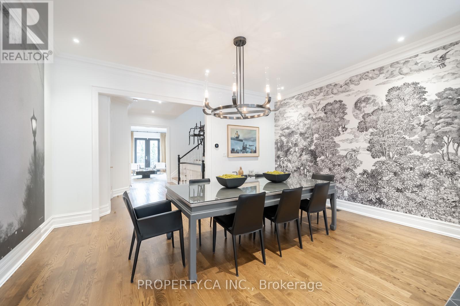 43 Bernard Avenue, Toronto, Ontario  M5R 1R3 - Photo 8 - C13235110