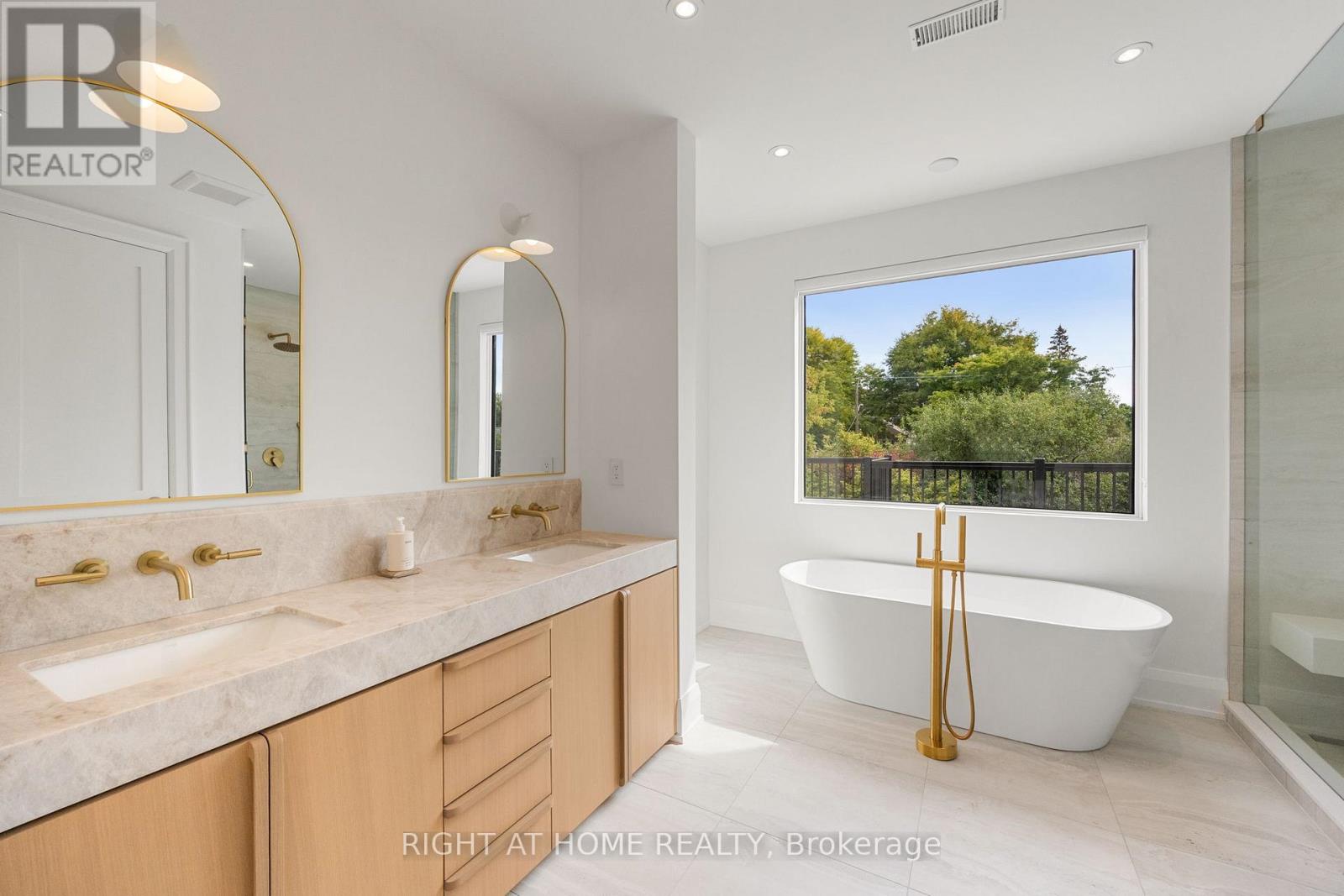 59 Verwood Avenue, Toronto, Ontario  M3H 2K8 - Photo 22 - C13235200