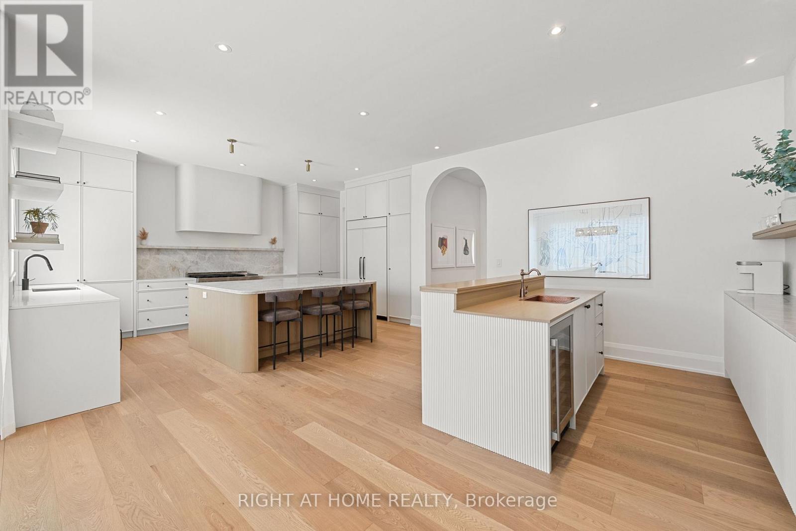 59 Verwood Avenue, Toronto, Ontario  M3H 2K8 - Photo 6 - C13235200