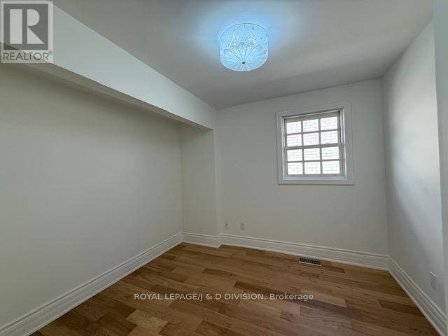 213 Cranbrooke Avenue, Toronto, Ontario  M5M 1M8 - Photo 18 - C13235210