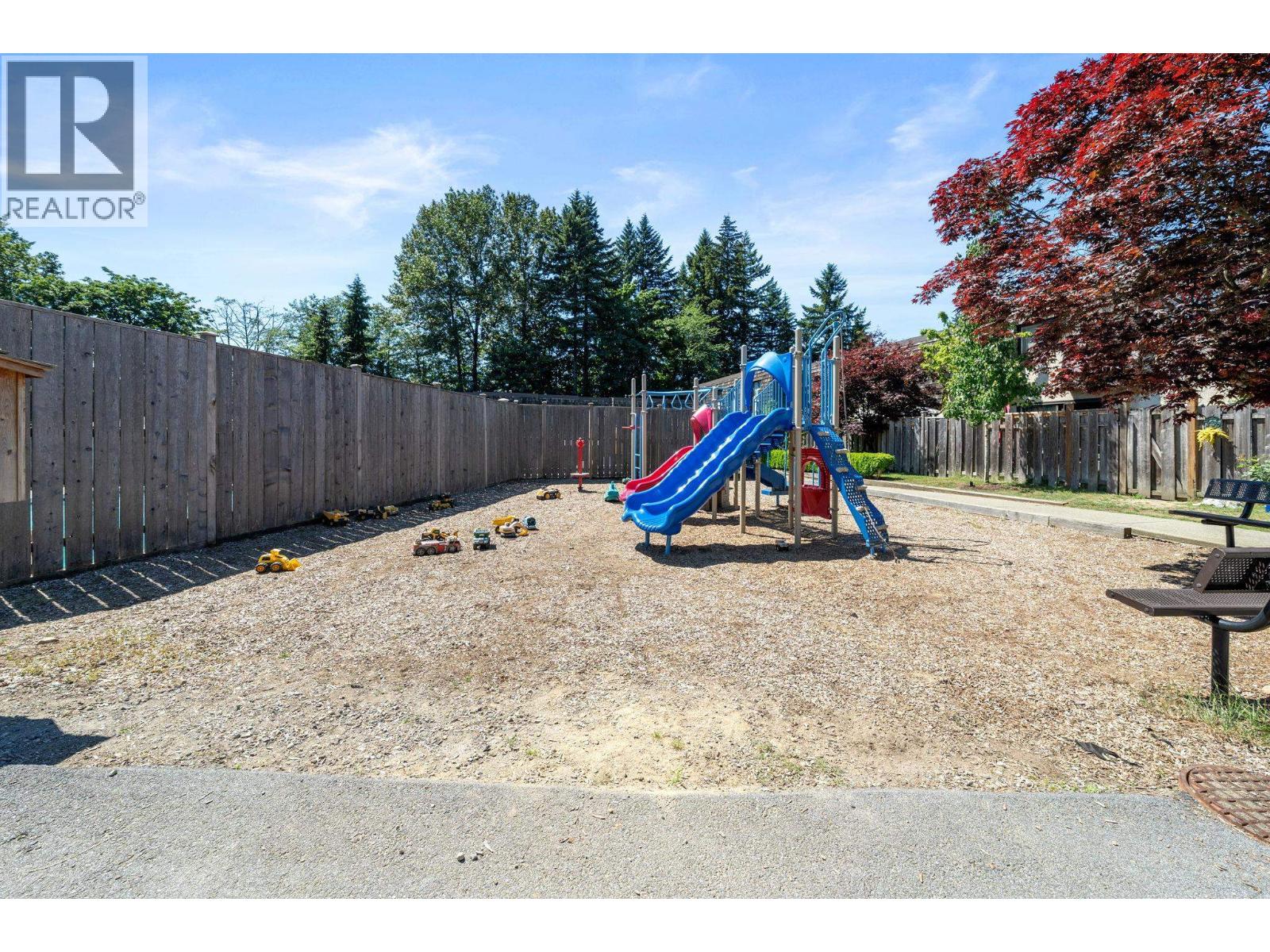 Listing image 30