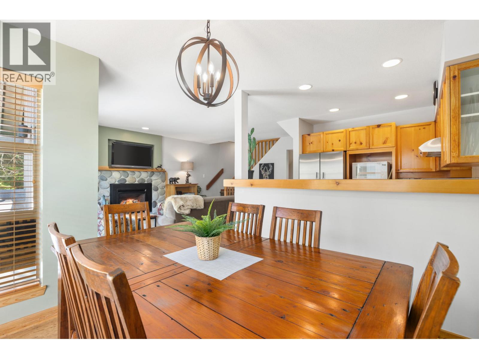 40 4737 Spearhead Drive, Whistler, British Columbia  V8E 1E7 - Photo 11 - R3131583