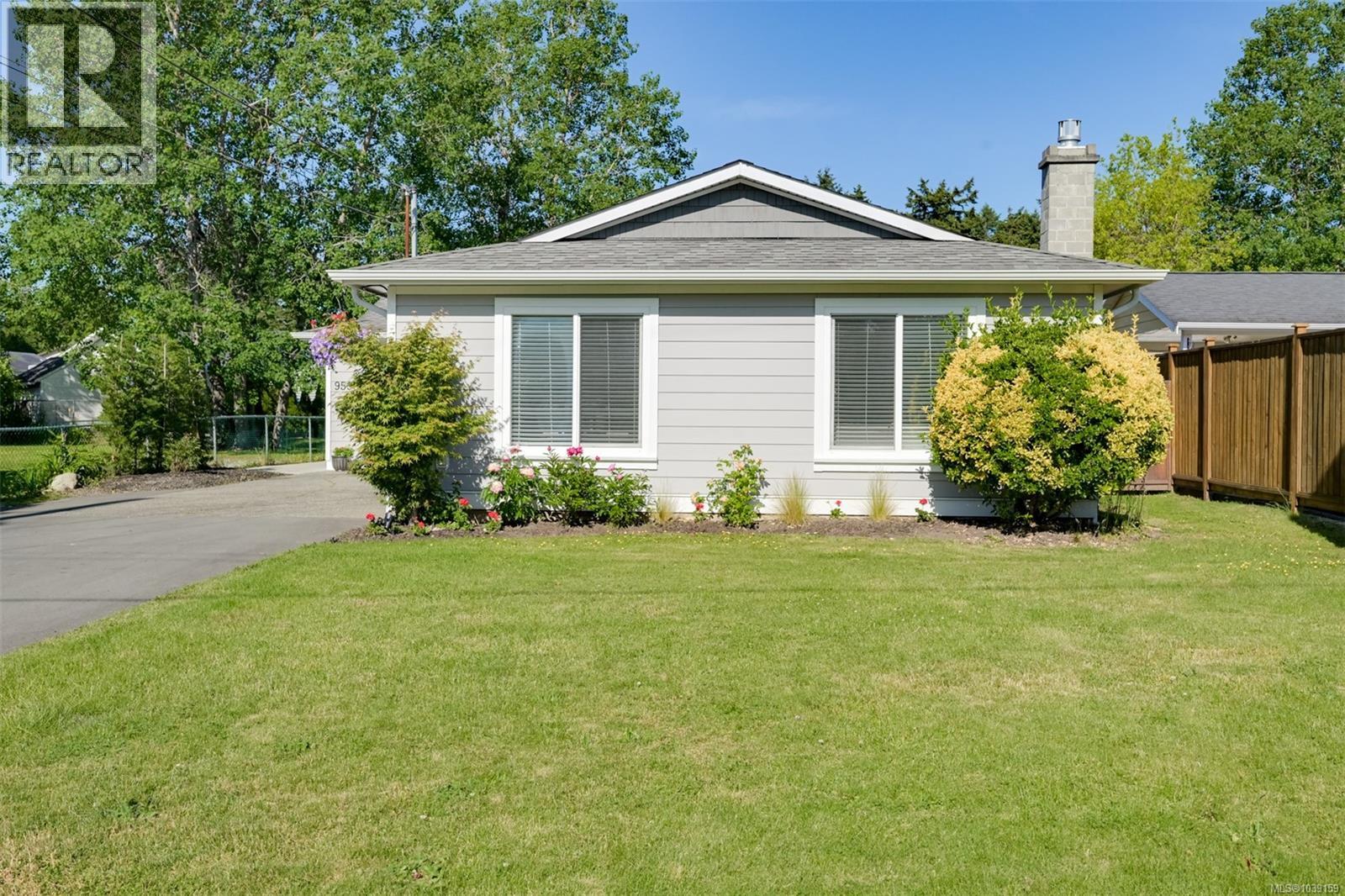 9598 Epco Dr, Sidney, British Columbia  V8L 2T2 - Photo 27 - 1039159