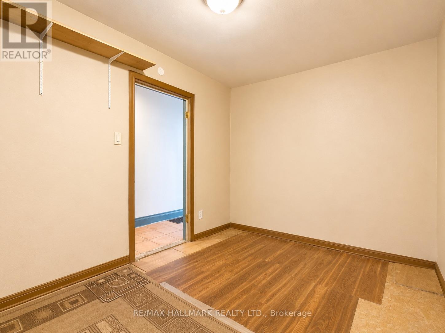 71 Boulton Avenue, Toronto, Ontario  M4M 2J4 - Photo 10 - E13235078