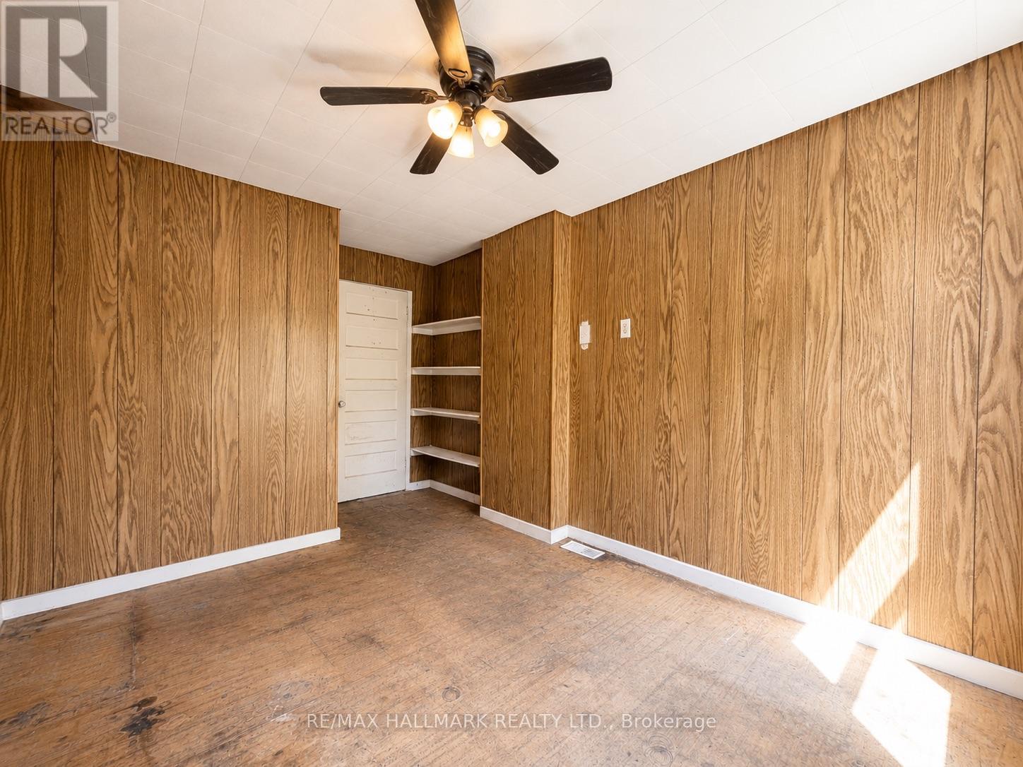71 Boulton Avenue, Toronto, Ontario  M4M 2J4 - Photo 20 - E13235078