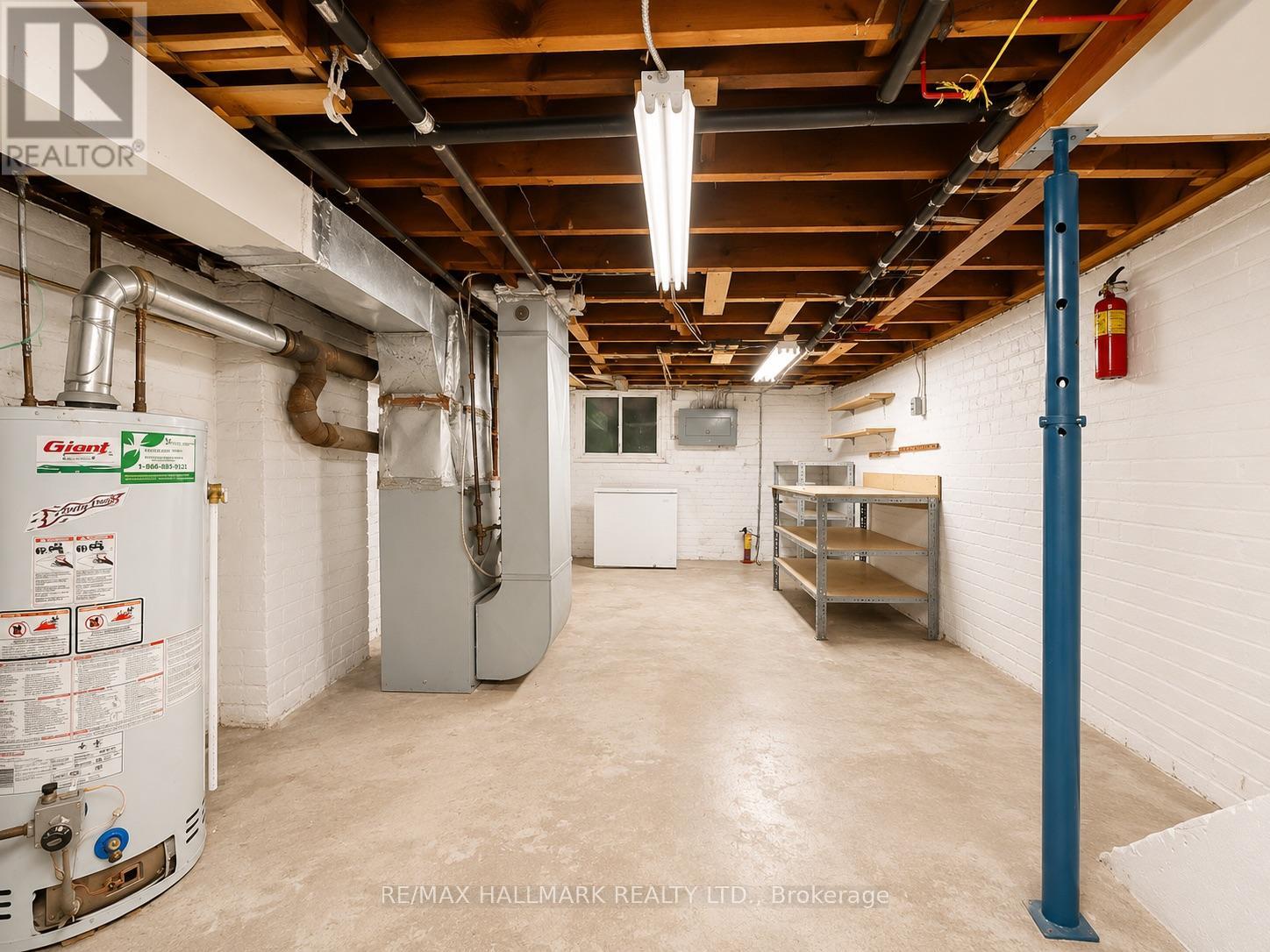71 Boulton Avenue, Toronto, Ontario  M4M 2J4 - Photo 22 - E13235078