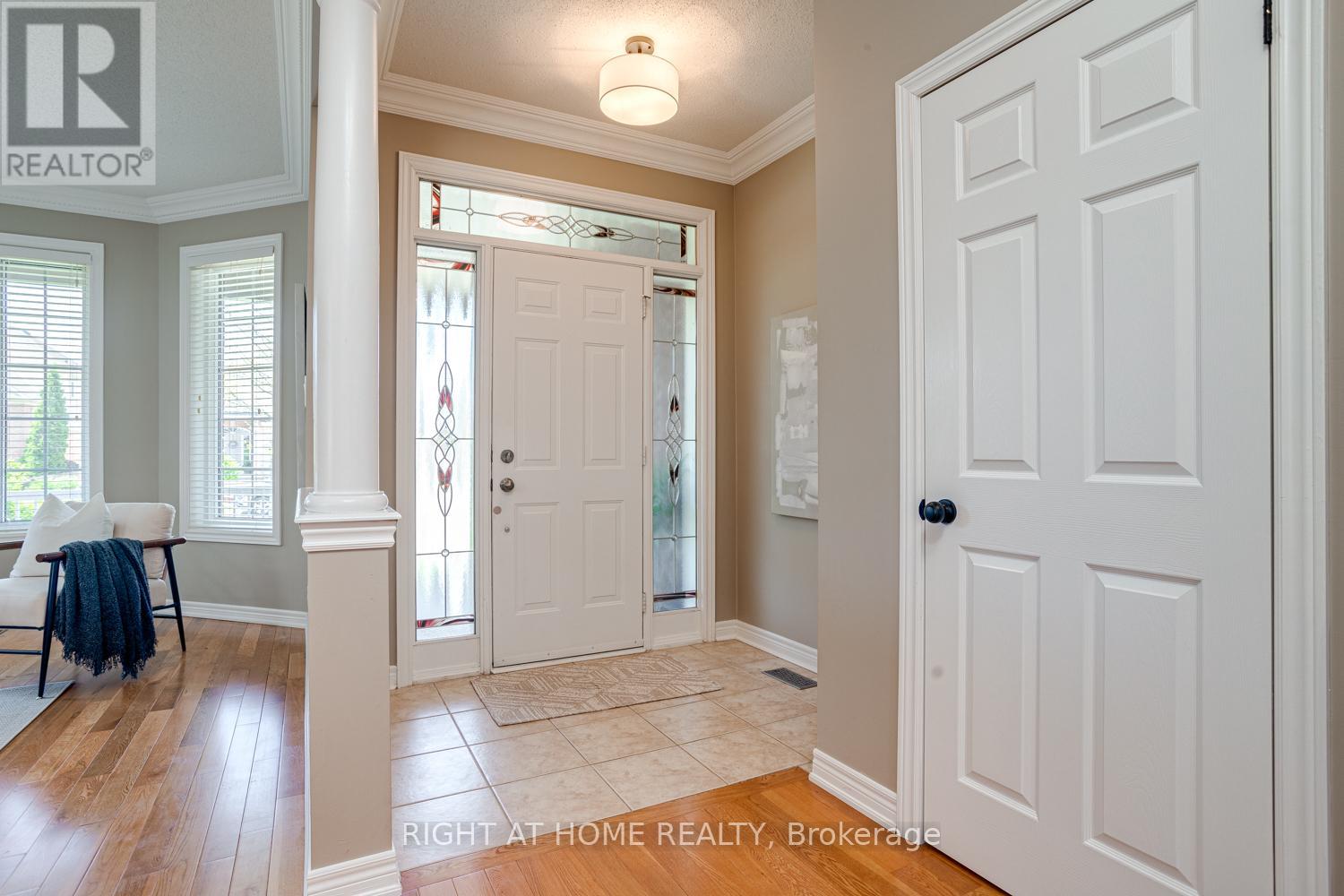 191 Roseborough Drive, Scugog, Ontario  L9L 2E6 - Photo 3 - E13235174