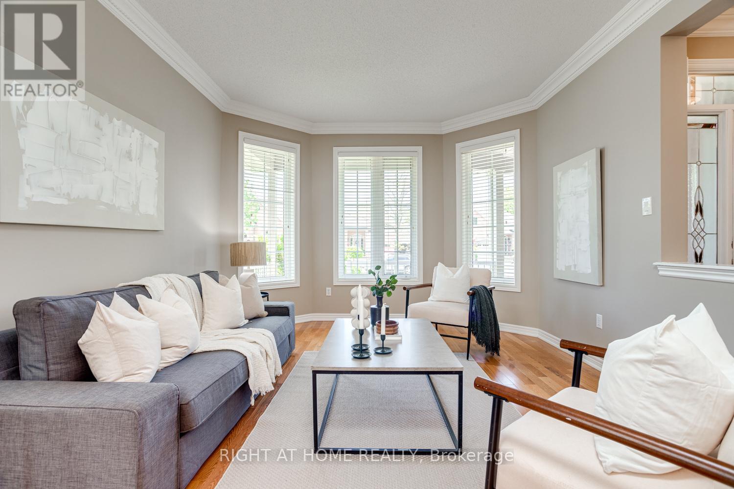 191 Roseborough Drive, Scugog, Ontario  L9L 2E6 - Photo 4 - E13235174