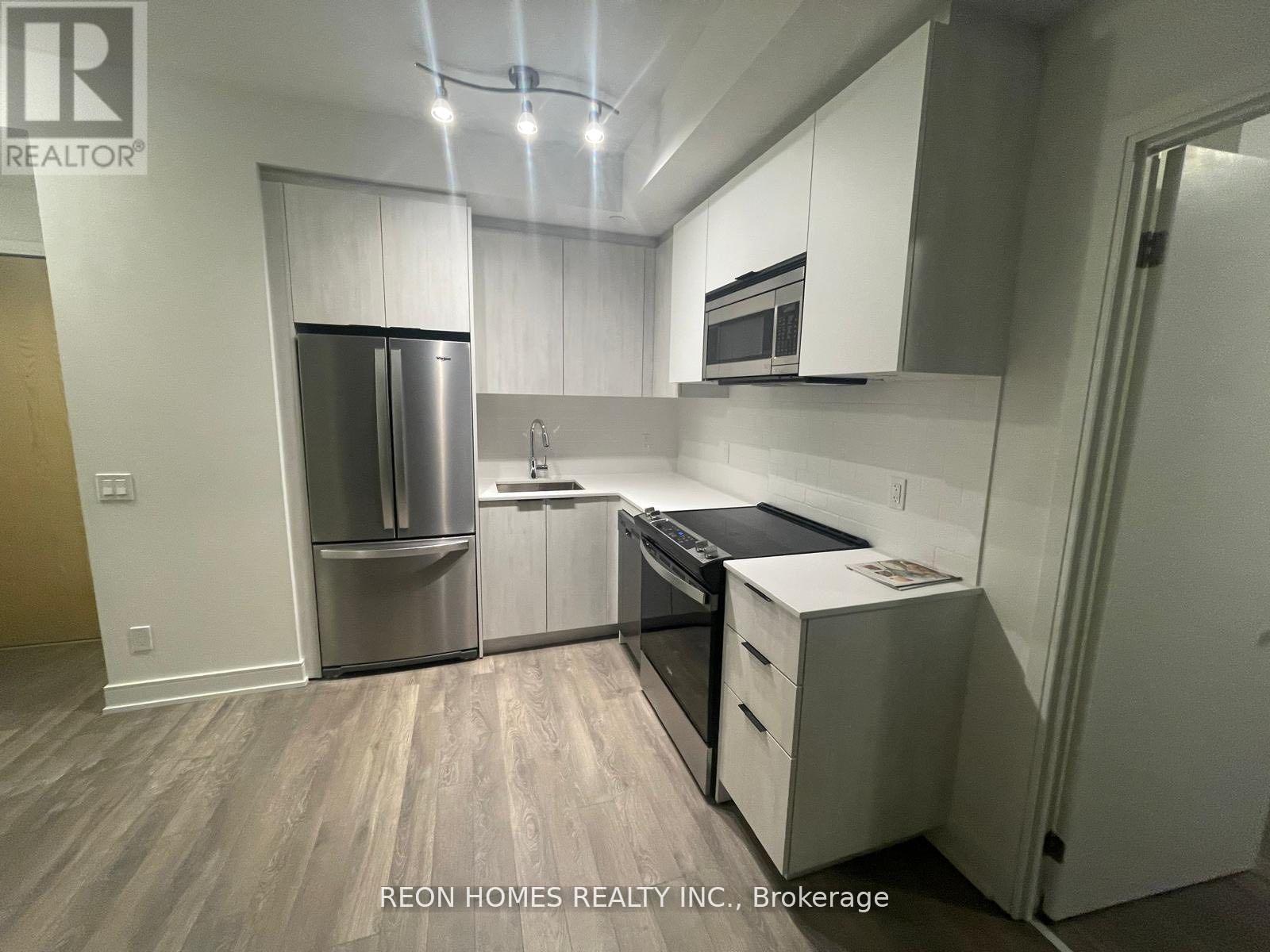 1010 - 1350 Ellesmere Road, Toronto, Ontario  M1P 0G6 - Photo 2 - E13235212