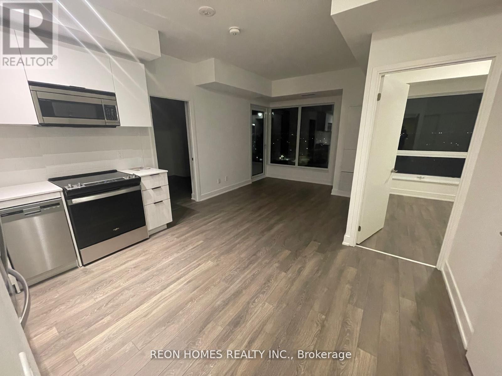 1010 - 1350 Ellesmere Road, Toronto, Ontario  M1P 0G6 - Photo 3 - E13235212