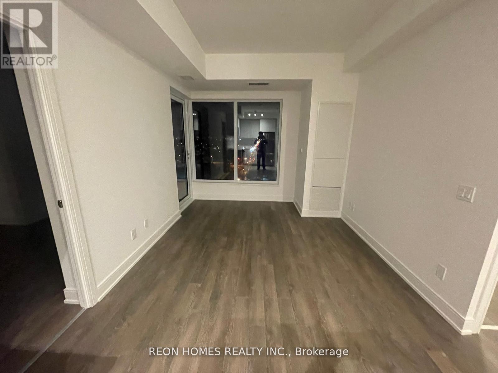 1010 - 1350 Ellesmere Road, Toronto, Ontario  M1P 0G6 - Photo 9 - E13235212