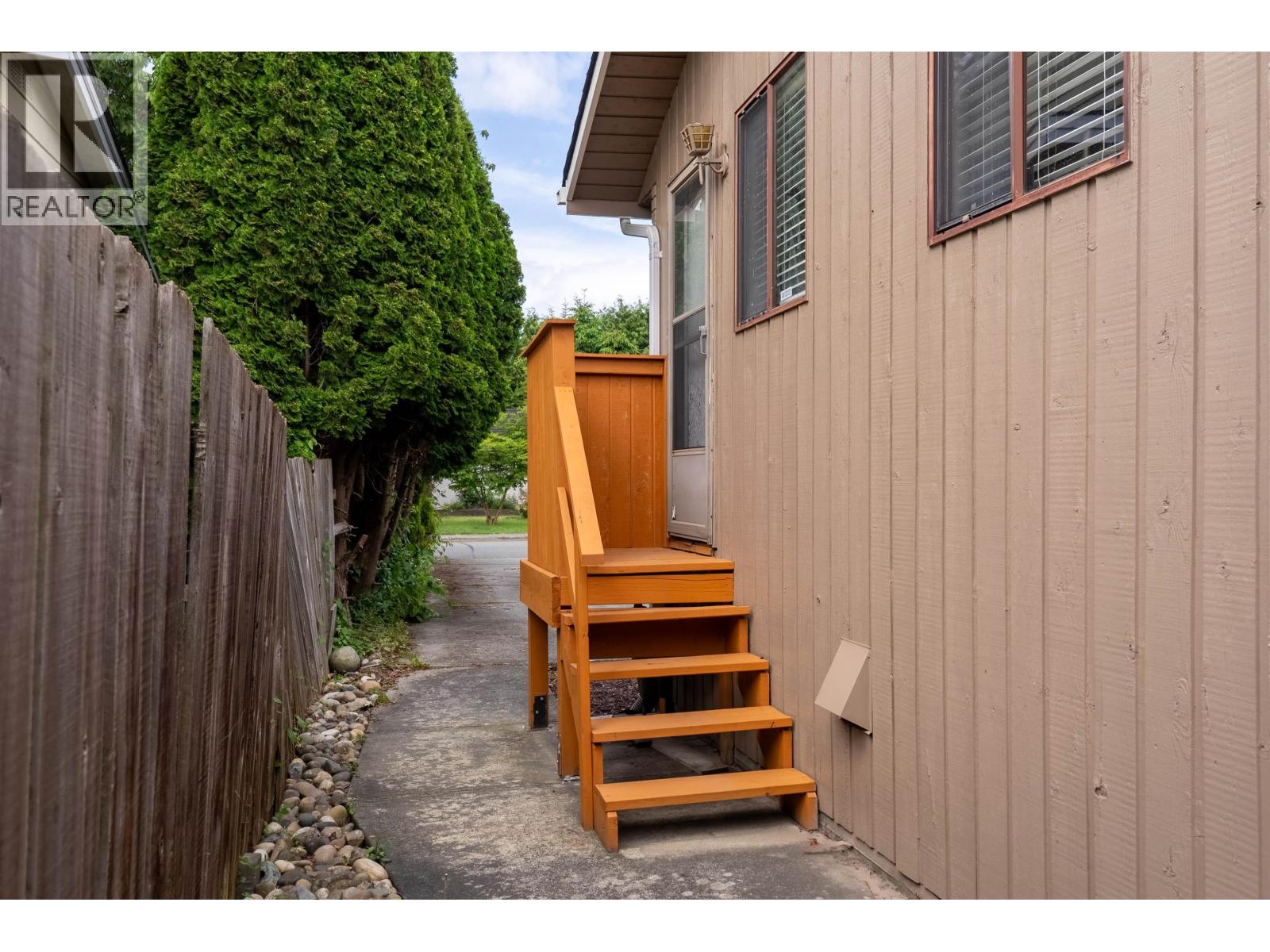 9740 Swansea Drive, Richmond, British Columbia  V7A 2L8 - Photo 26 - R3131595