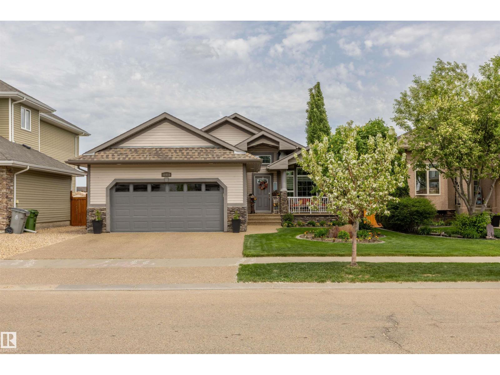 10415 97 ST, morinville, Alberta
