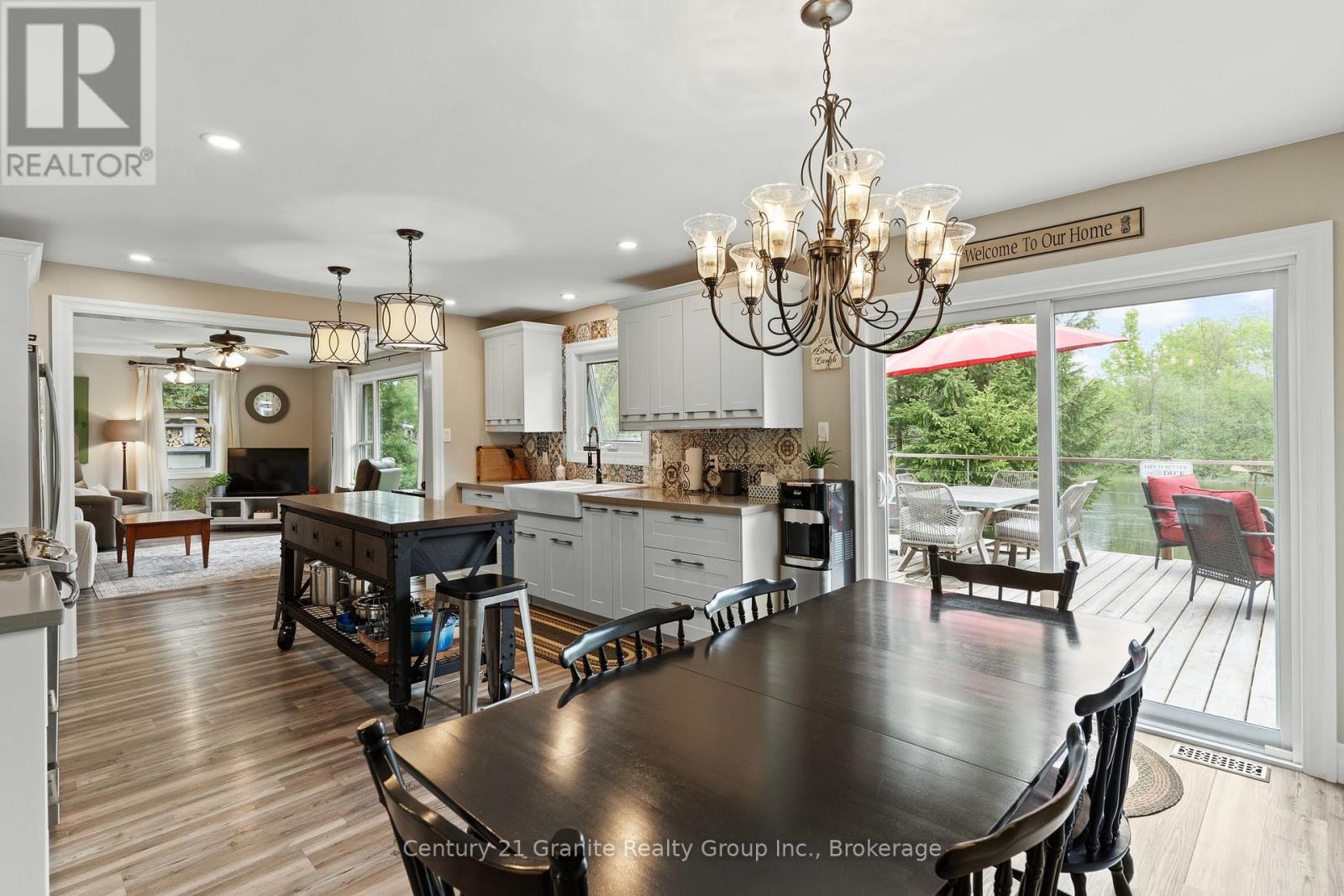 1063 Tiffany Lane, Minden Hills, Ontario  K0M 2K0 - Photo 5 - X13235116