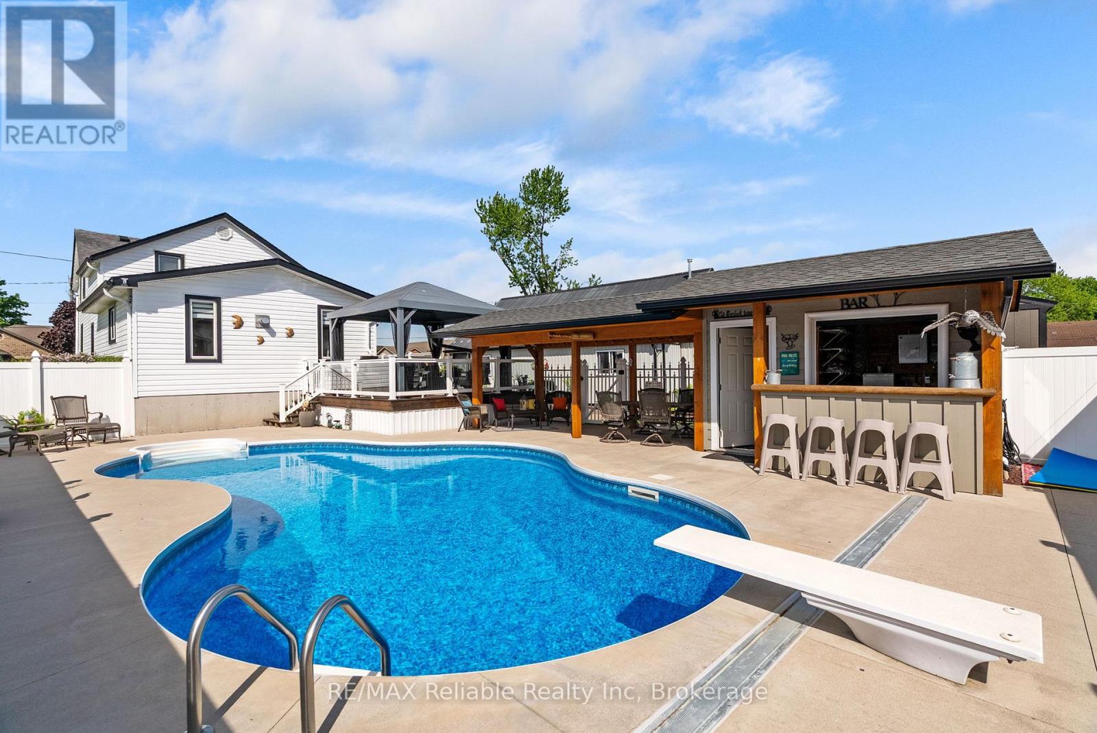 126 Frances Street E, West Perth, Ontario N0K 1N0 - Photo 36 - X13235130