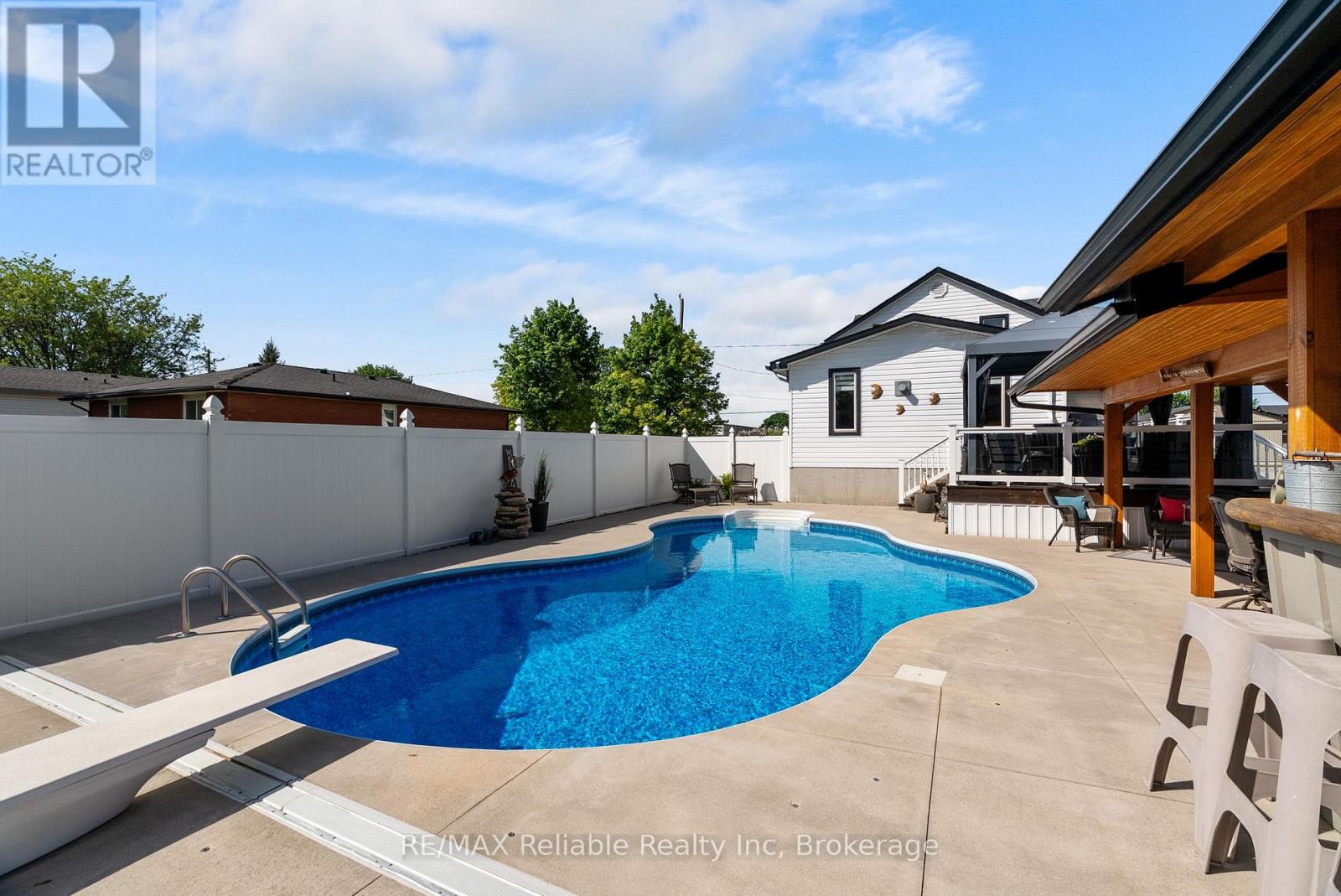 126 Frances Street E, West Perth, Ontario N0K 1N0 - Photo 37 - X13235130