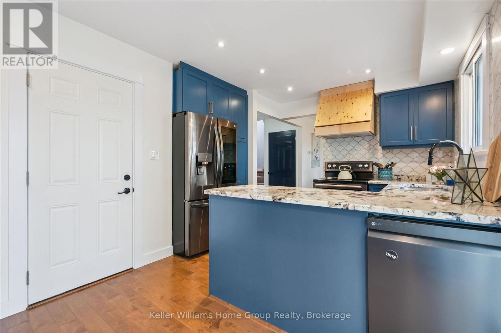 653 Holman Crescent, Centre Wellington, Ontario  N1M 3M2 - Photo 16 - X13235138