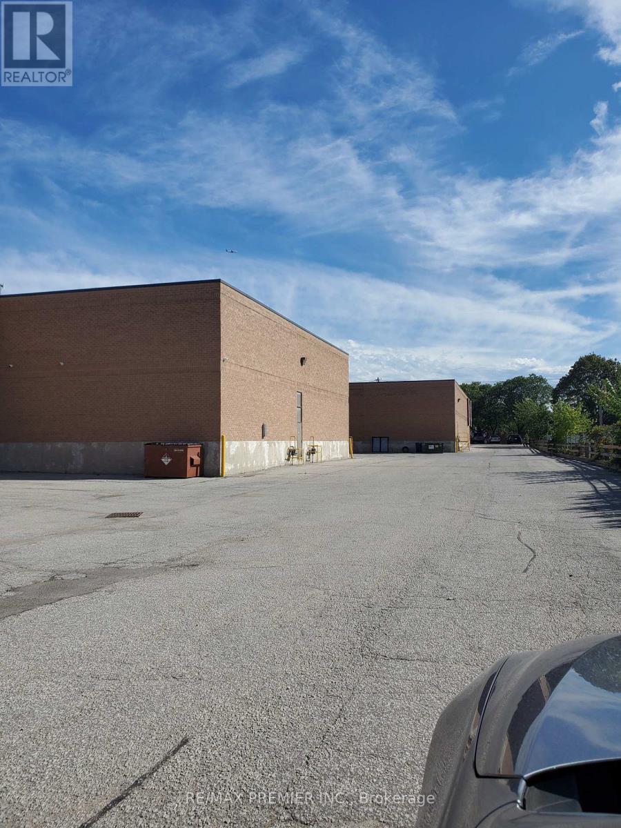 4 - 1300 Alness Street, Vaughan, Ontario  L4K 2W6 - Photo 6 - N13235166