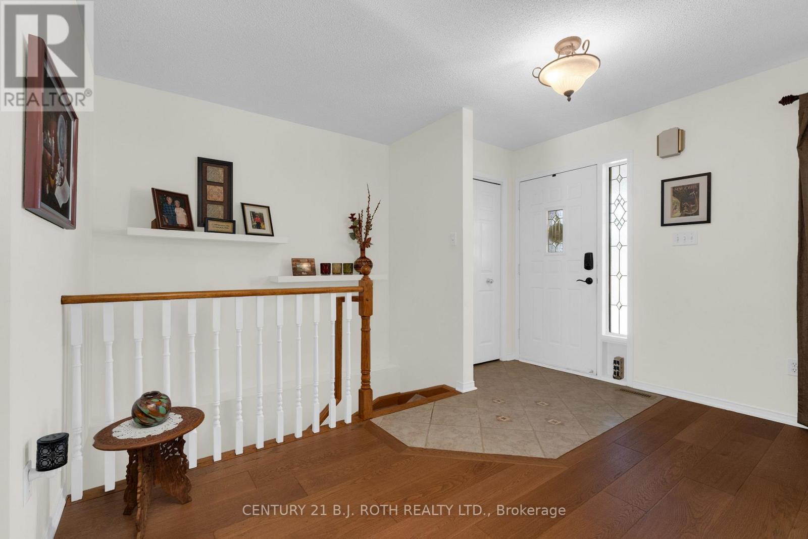 303 Coxmill Road, Barrie, Ontario  L4N 8V3 - Photo 3 - S13235136