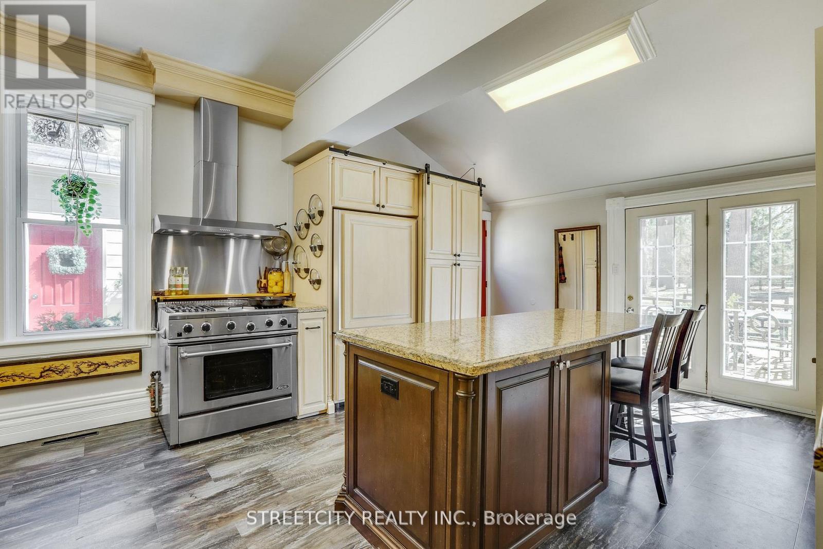 38803 Talbot Line, Southwold, Ontario  N5P 3T2 - Photo 20 - X13235168