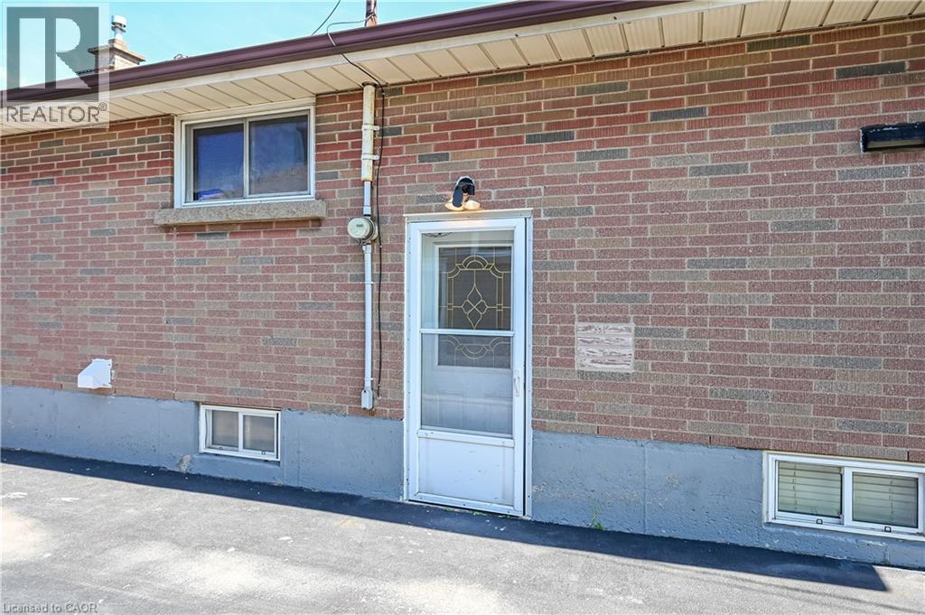 380 East 18th Street Unit# B, Hamilton, Ontario  L9A 4R1 - Photo 2 - 40836333