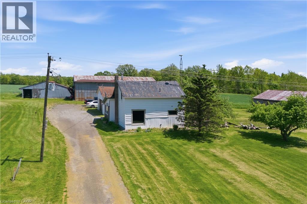 5153 Berry Road, Binbrook, Ontario  L0R 1C0 - Photo 7 - 40836199