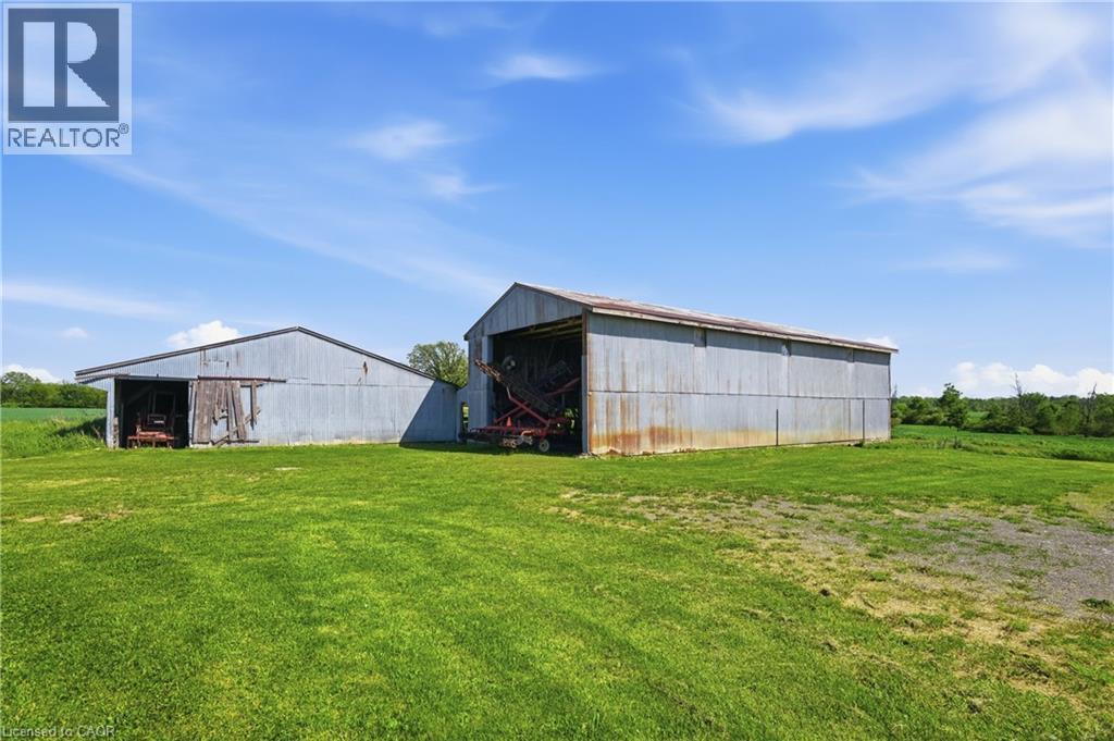 5153 Berry Road, Binbrook, Ontario  L0R 1C0 - Photo 9 - 40836199
