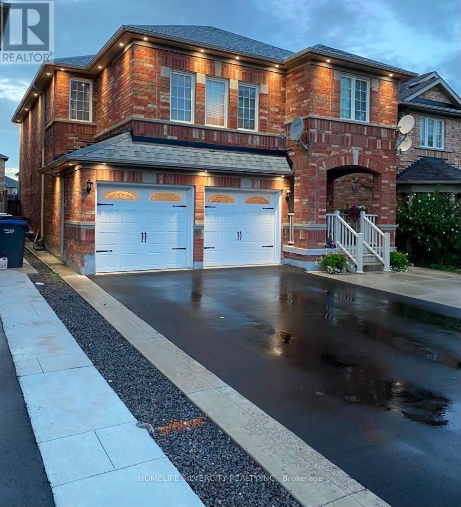 6 Silverbell Court, Brampton, Ontario  L7A 3V3 - Photo 1 - W13235120