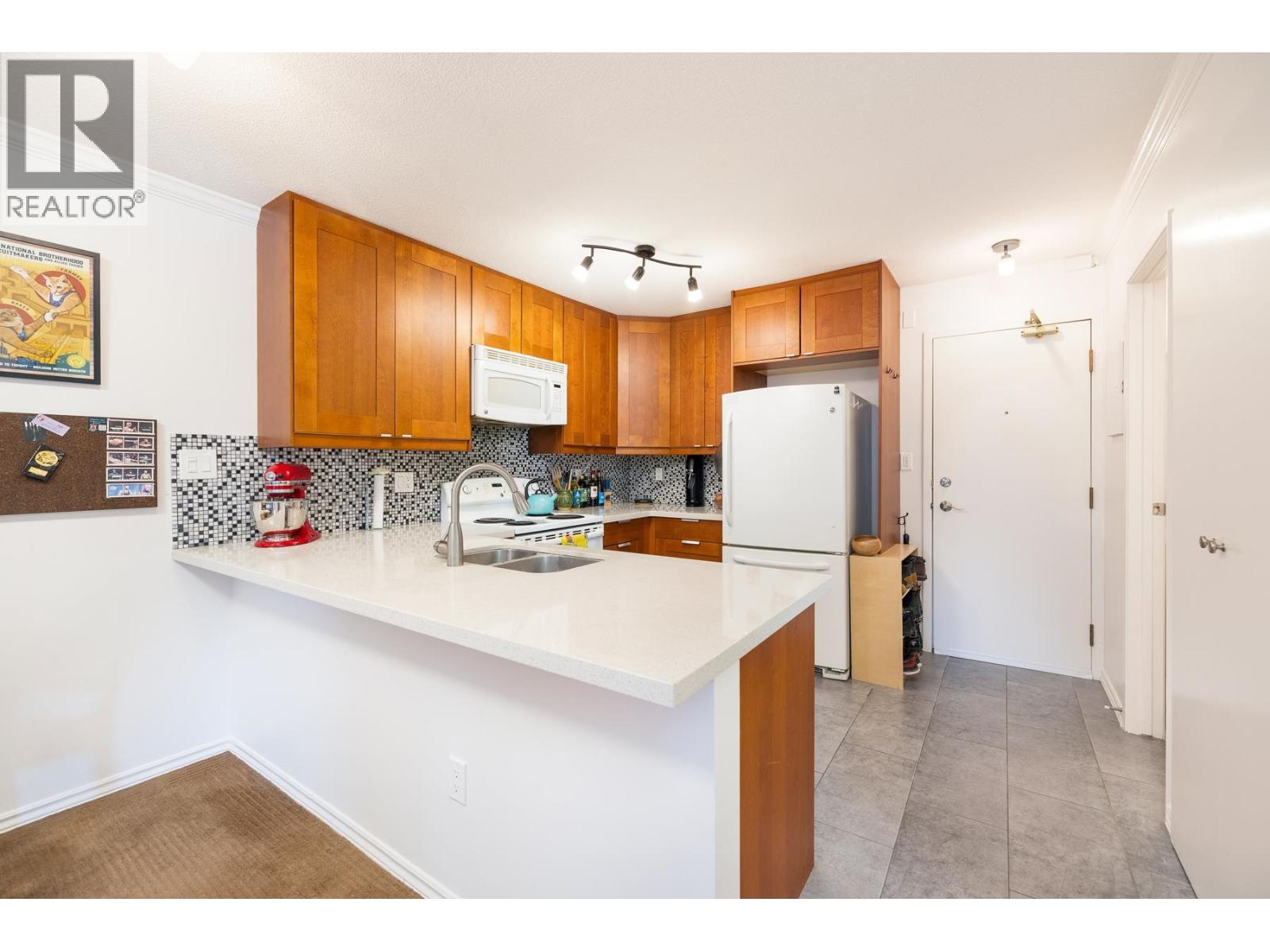 308 2255 Eton Street, Vancouver, British Columbia  V5L 1C9 - Photo 9 - R3131450