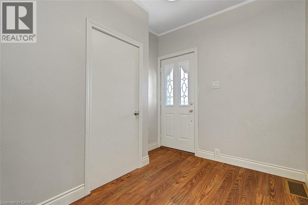 14 Niagara Street, Hamilton, Ontario  L8L 6A2 - Photo 8 - 40836436