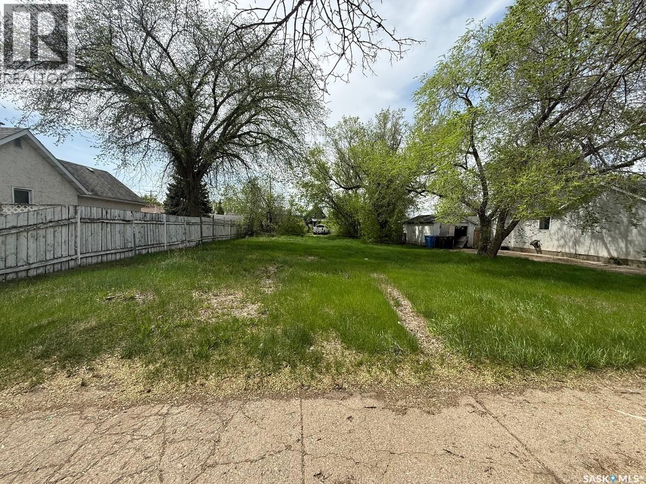 1521 103rd Street, North Battleford, Saskatchewan  S9A 1L4 - Photo 1 - SK038104