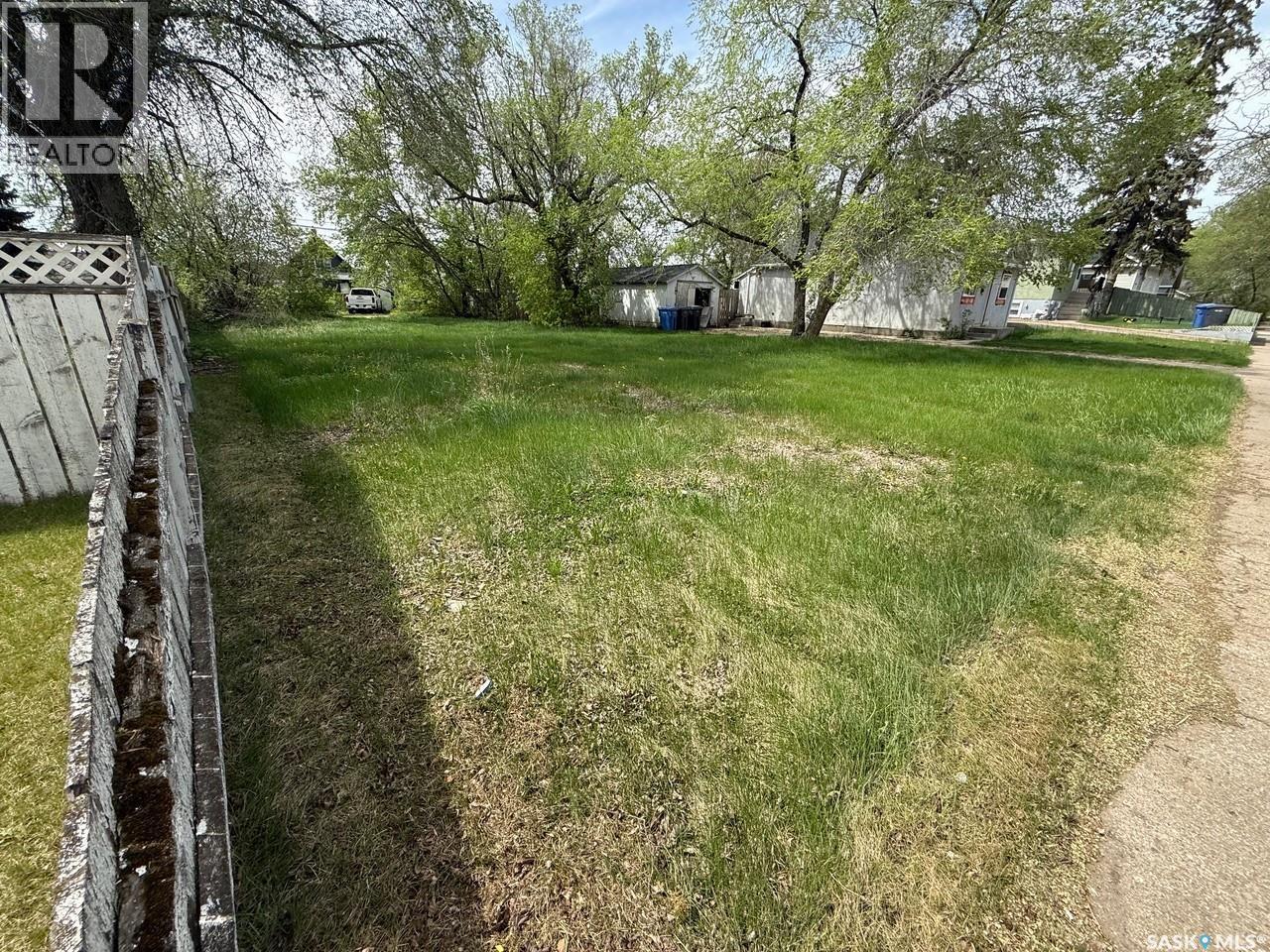 1521 103rd Street, North Battleford, Saskatchewan  S9A 1L4 - Photo 2 - SK038104