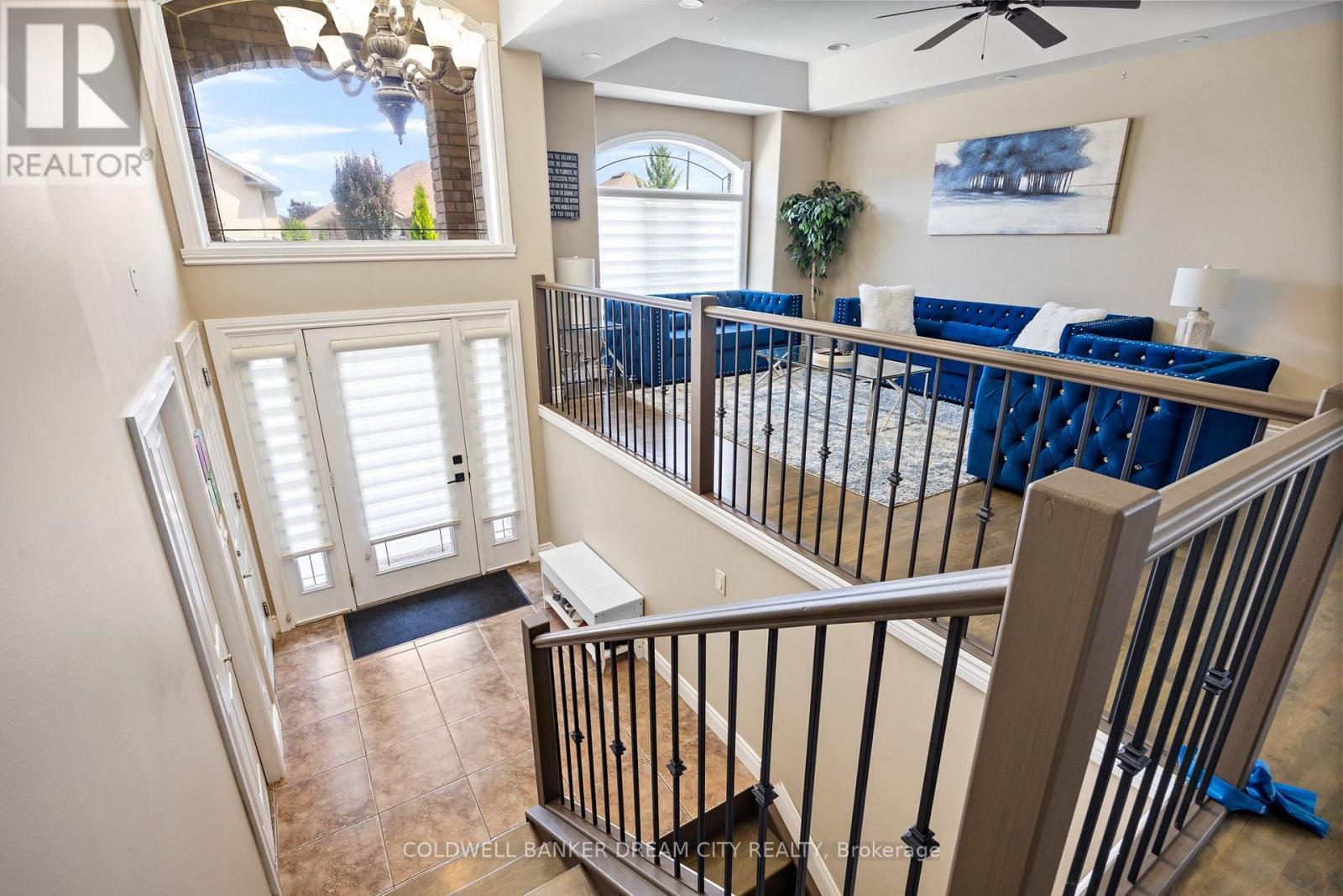 239 Branton Crescent, Lakeshore, Ontario  N9K 1E2 - Photo 3 - X13235080