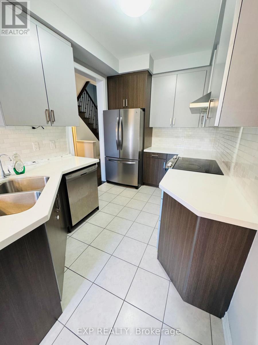 30 Isherwood Crescent, Vaughan, Ontario  L4H 3N9 - Photo 11 - N13232400