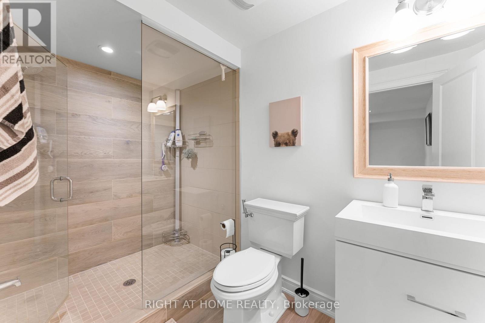 1068a Shaw Drive, Mississauga, Ontario  L5G 3Z4 - Photo 40 - W13127126